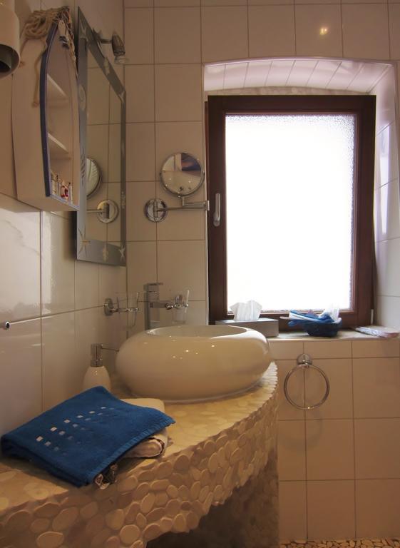 Cleo'S Hotel Kallstadt Δωμάτιο φωτογραφία
